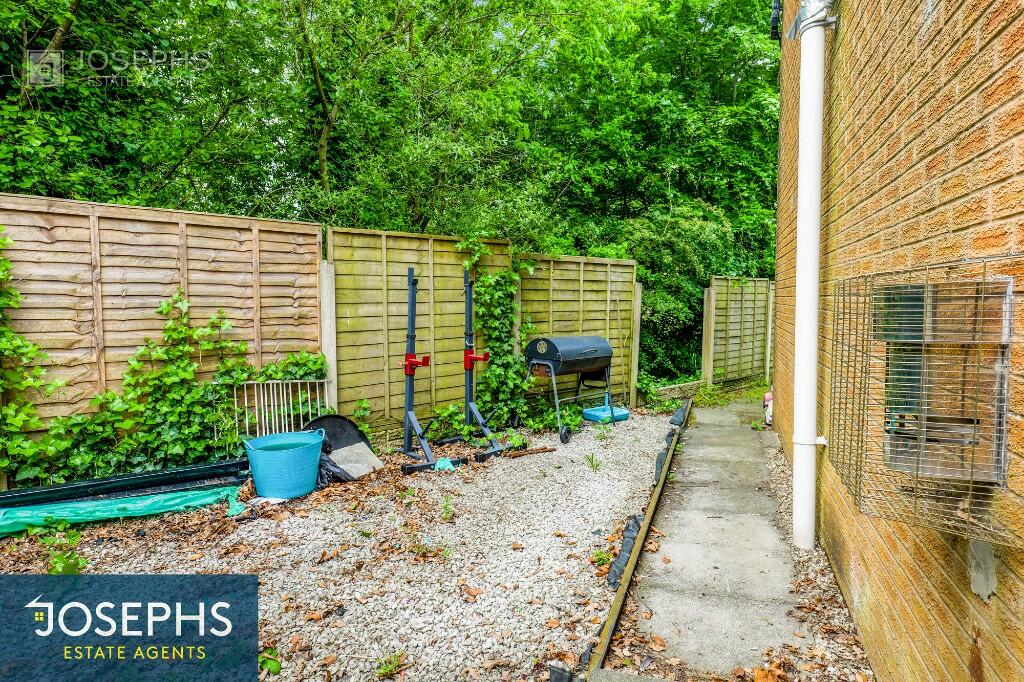 Additional property image - Sonning Drive, Bolton, Greater Manchester, BL3