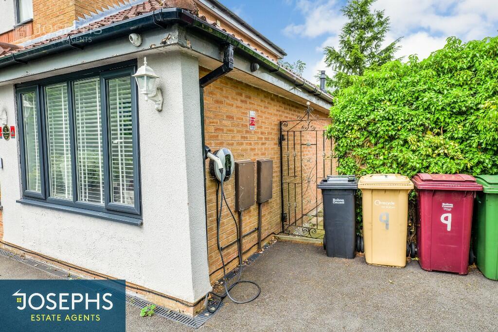 Additional property image - Sonning Drive, Bolton, Greater Manchester, BL3