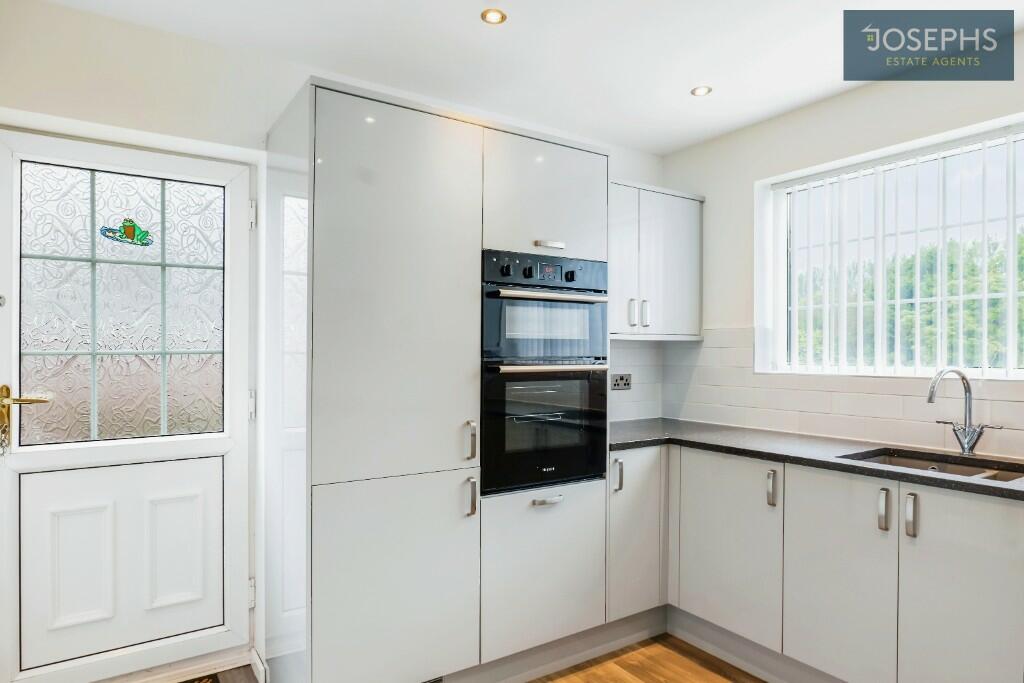 Additional property image - Armadale Road, Bolton, Greater Manchester, BL3