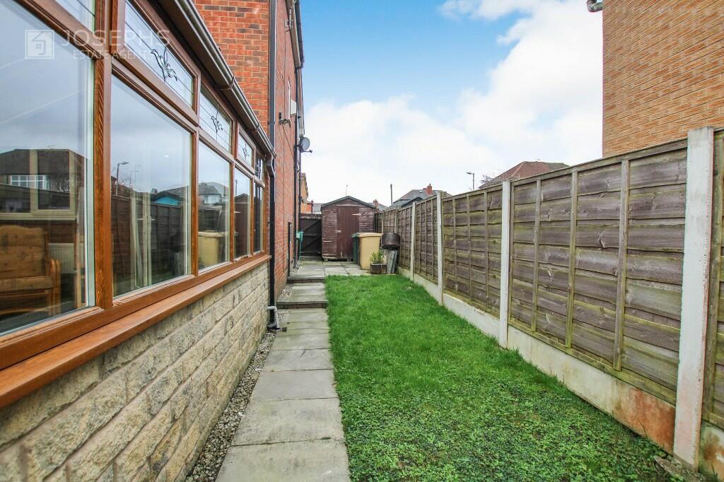 Additional property image - Balmore Close, Bolton, Greater Manchester, BL3