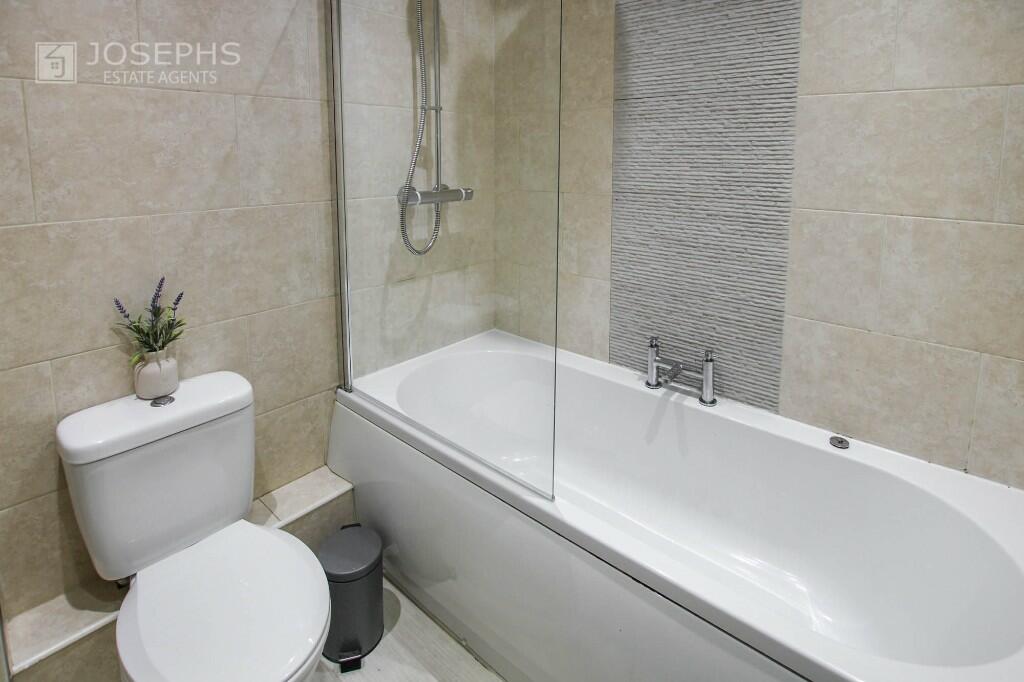 Additional property image - Balmore Close, Bolton, Greater Manchester, BL3