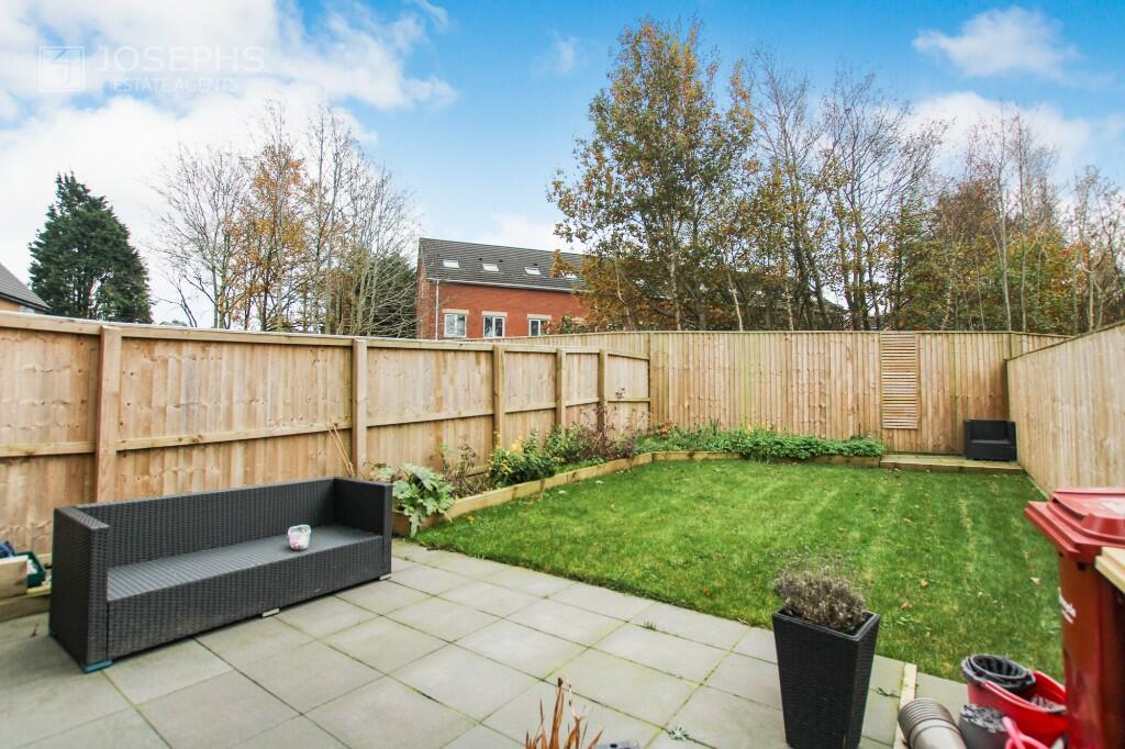 Additional property image - Fenton Way, Bolton, Greater Manchester, BL3