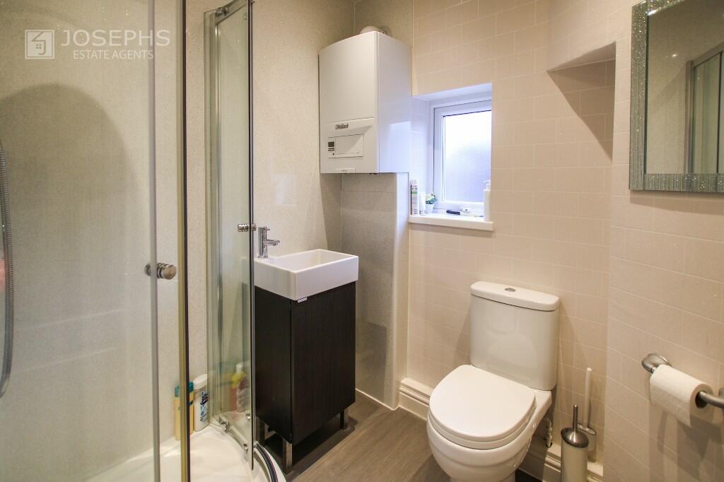 Additional property image - Longfield Road, Bolton, Greater Manchester, BL3