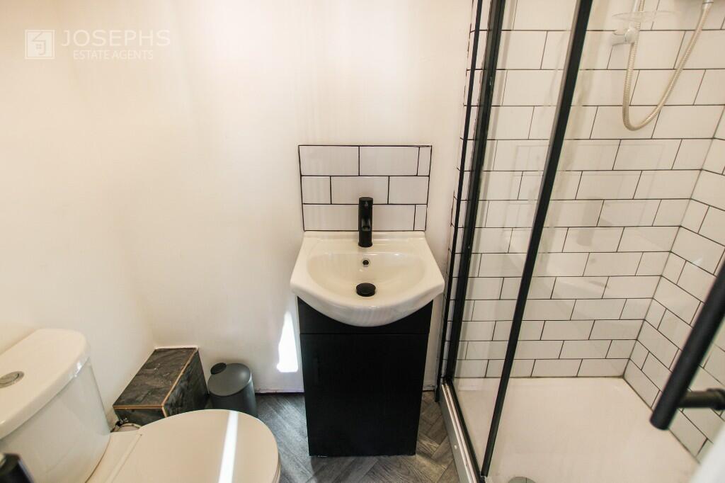 Additional property image - Willows Lane, Bolton, Greater Manchester, BL3
