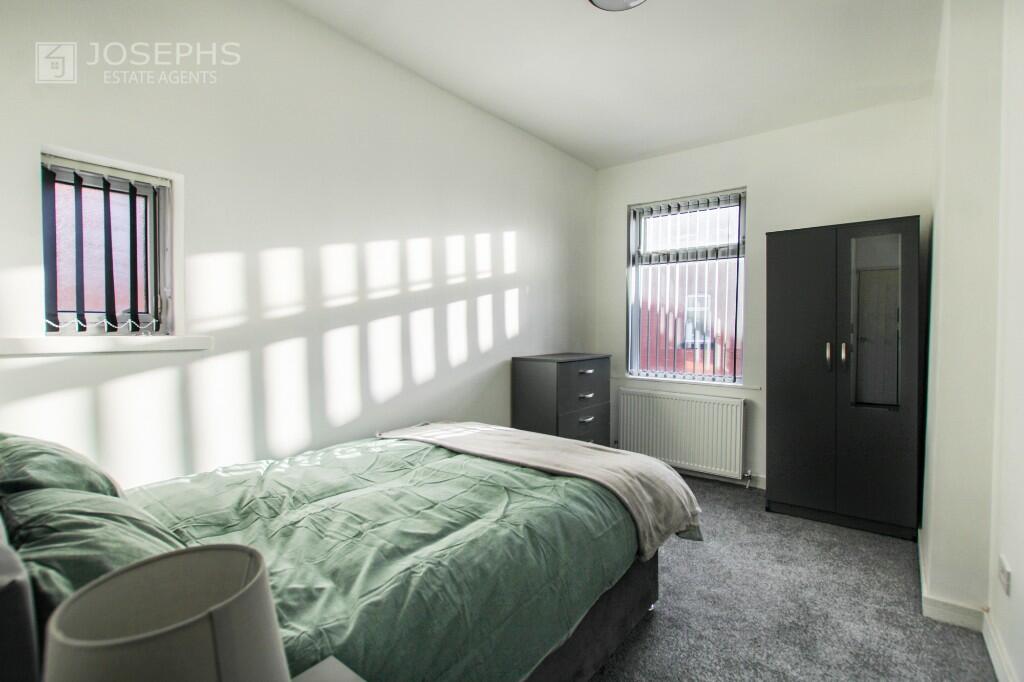 Additional property image - Willows Lane, Bolton, Greater Manchester, BL3