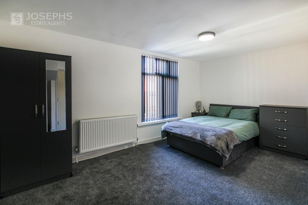 Additional property image - Willows Lane, Bolton, Greater Manchester, BL3