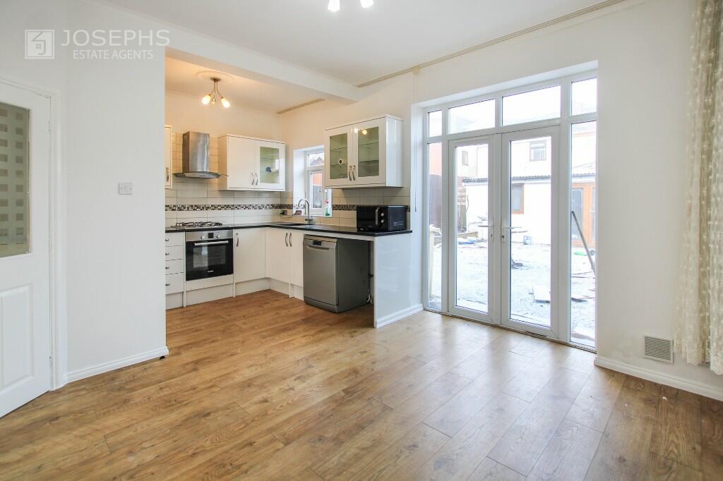 Additional property image - Paton Avenue, Bolton, Greater Manchester, BL3