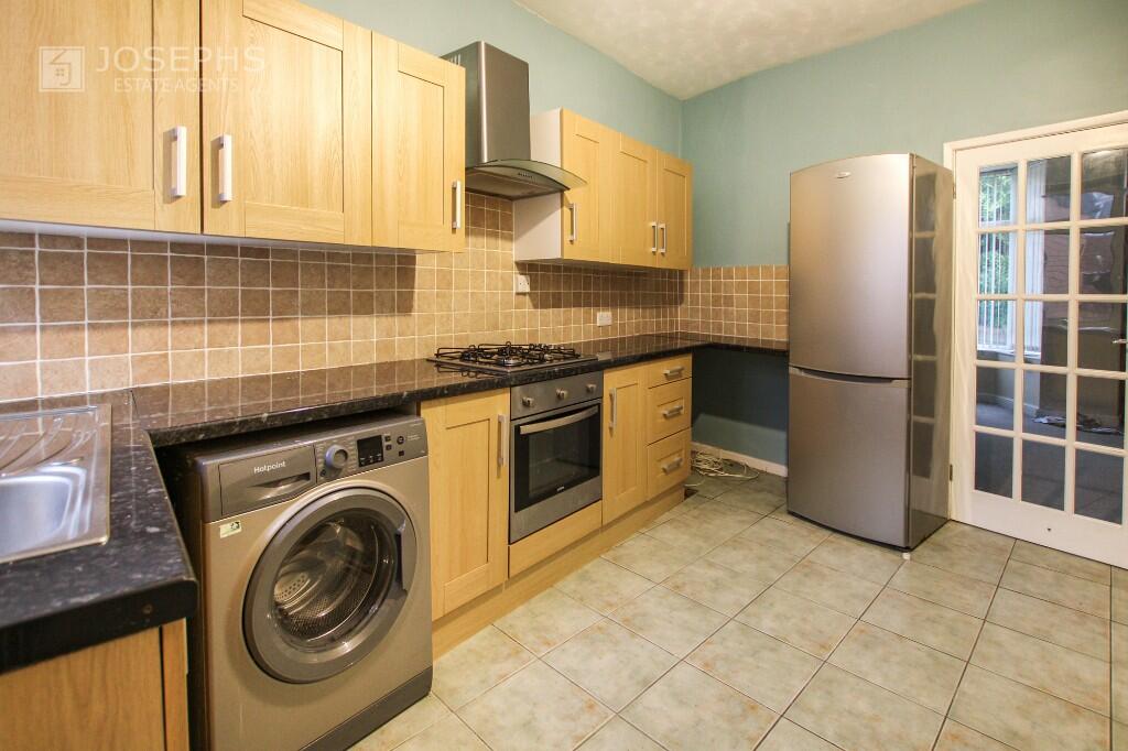 Additional property image - Berkeley Road, Bolton, Greater Manchester, BL1