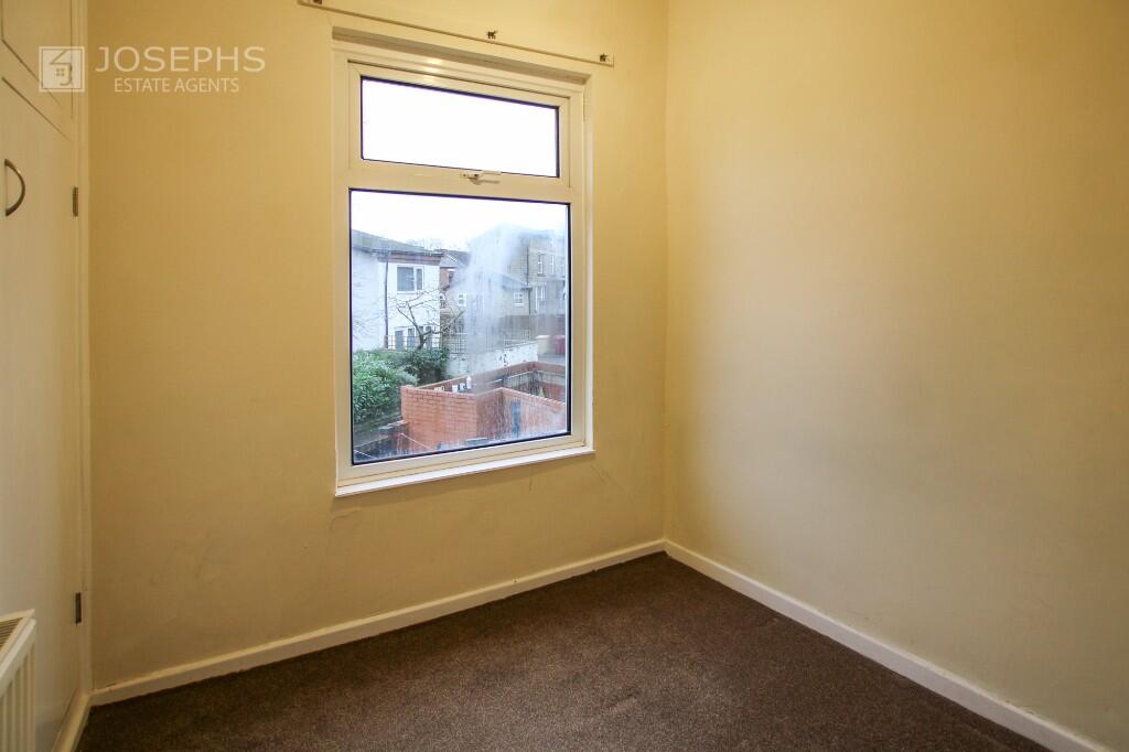 Additional property image - Berkeley Road, Bolton, Greater Manchester, BL1