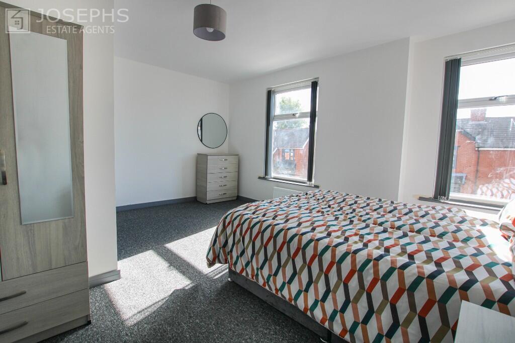 Main image of property: Lever Edge Lane, Bolton, Greater Manchester, BL3