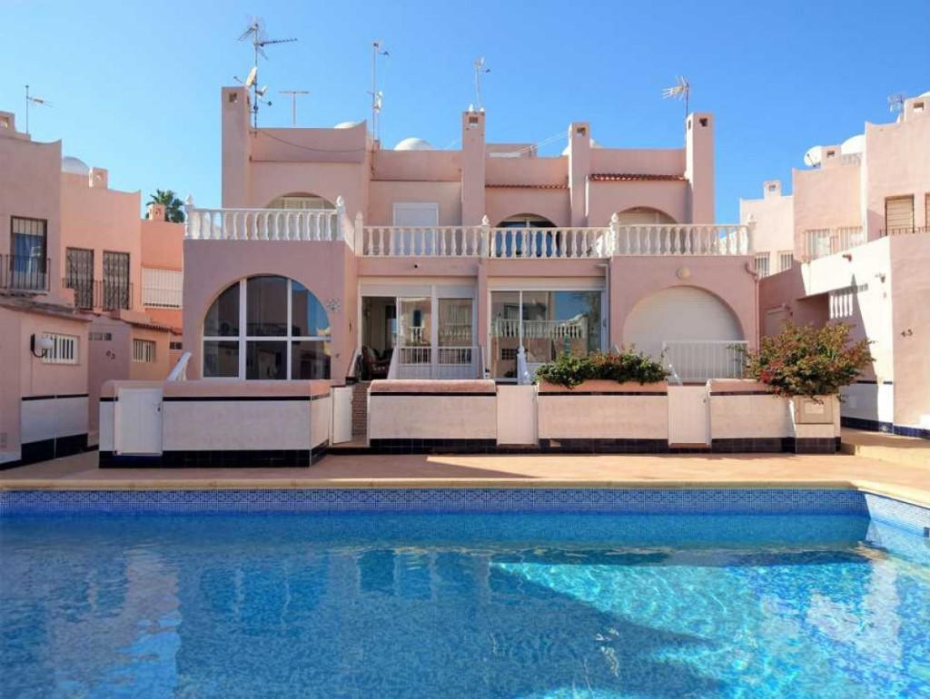 3 bedroom town house for sale in Torrevieja, Alicante, Valencia, Spain