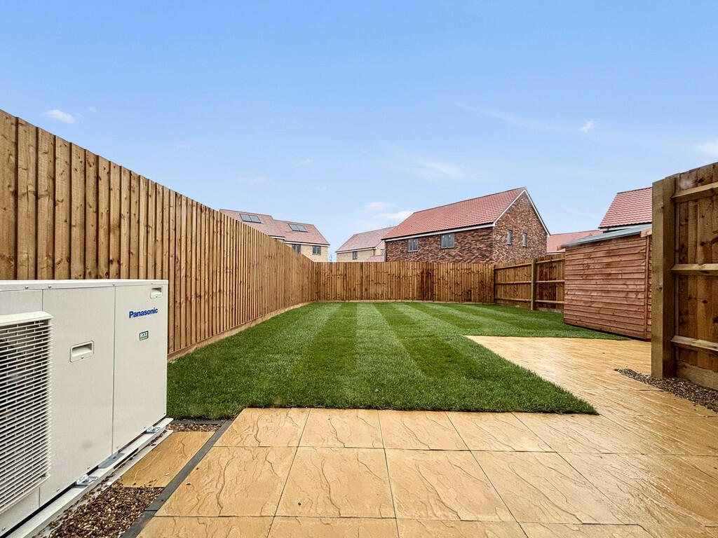 Additional property image - The Willows, Kennett