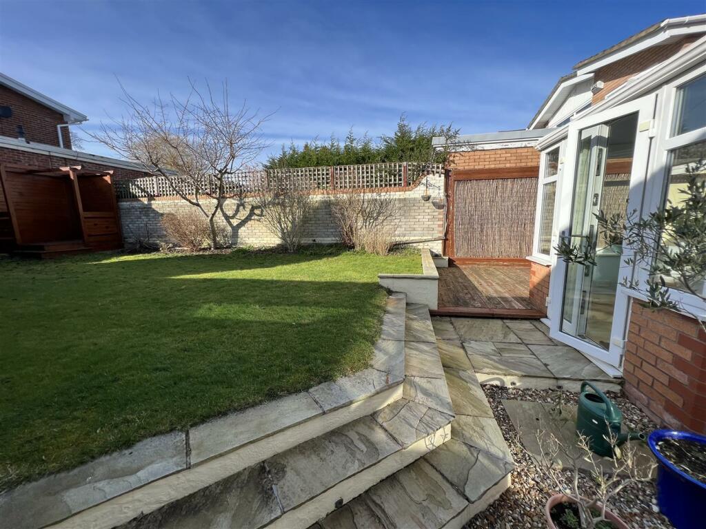 3 bedroom detached house for sale in Barnston Road, Thingwall, Wirral, CH61