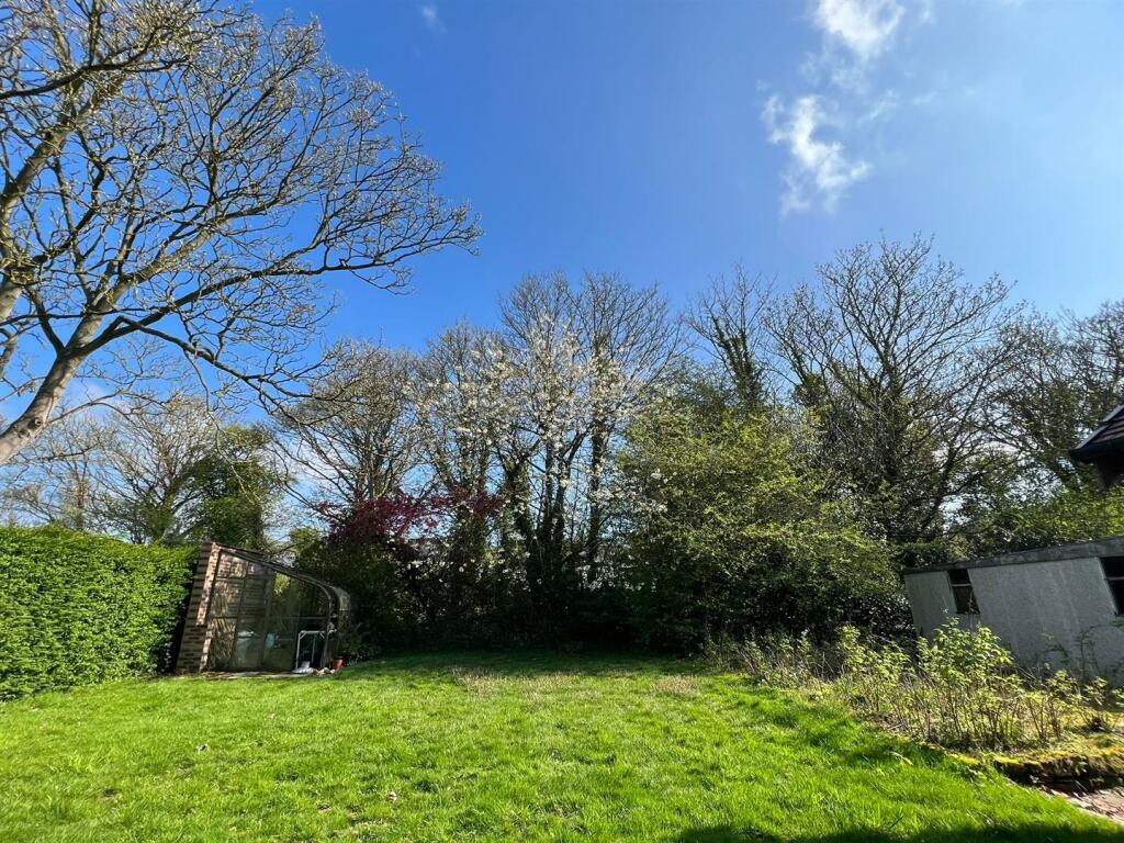 4 bedroom detached house for sale in Wittering Lane, Wirral, CH60