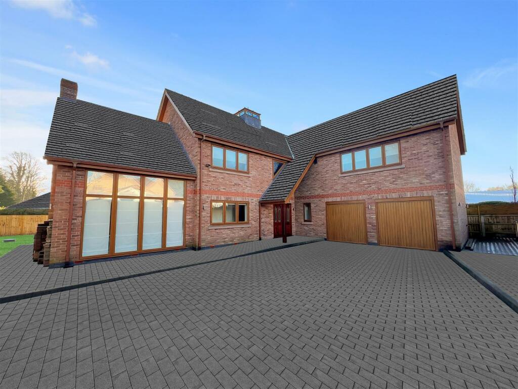 7 bedroom detached house for sale in Upton Road, Prenton, Wirral, CH43