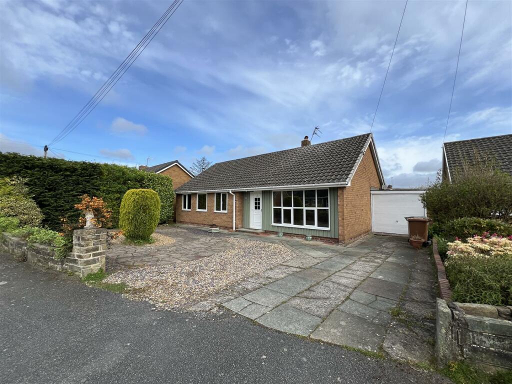 3 bedroom detached bungalow for sale in Alexander Drive, Heswall