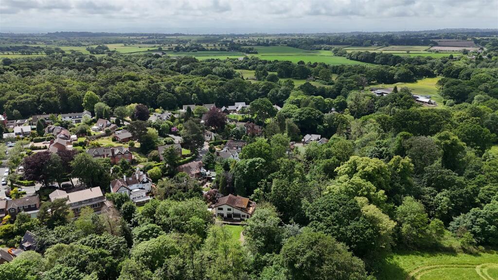 5 bedroom detached house for sale in Raby Drive, Raby Mere, Wirral, CH63