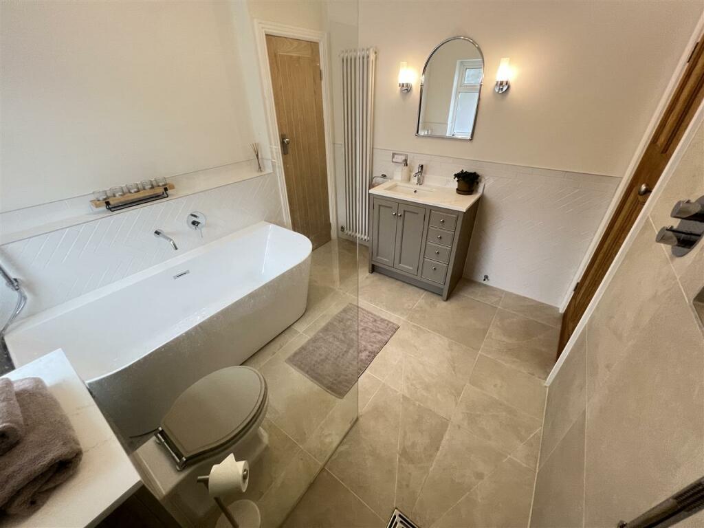 Additional property image - Dee Park Road, Gayton, Wirral