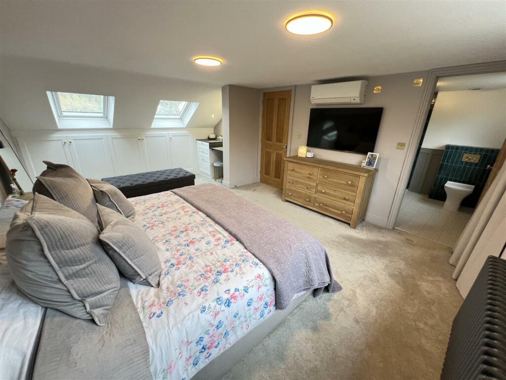 Additional property image - Dee Park Road, Gayton, Wirral