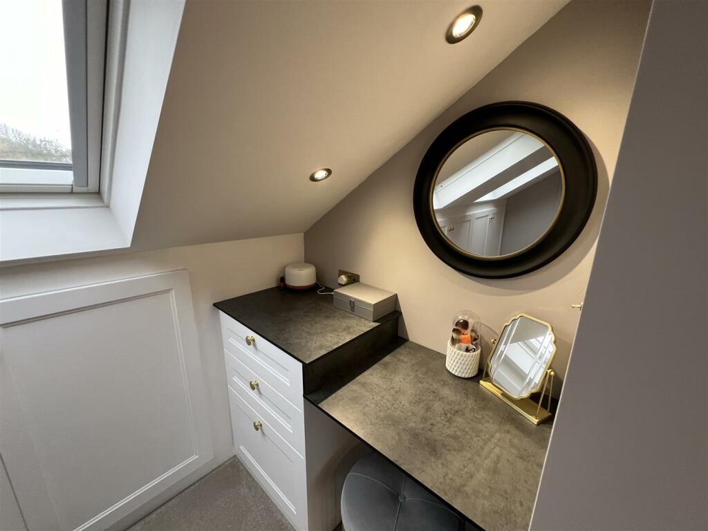 Additional property image - Dee Park Road, Gayton, Wirral