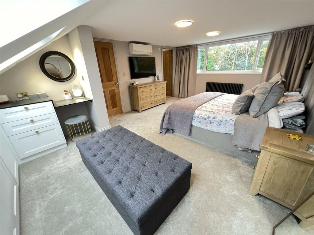 Additional property image - Dee Park Road, Gayton, Wirral
