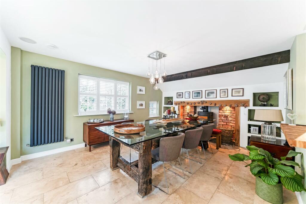 Additional property image - Gayton Mill Close, Gayton, Wirral