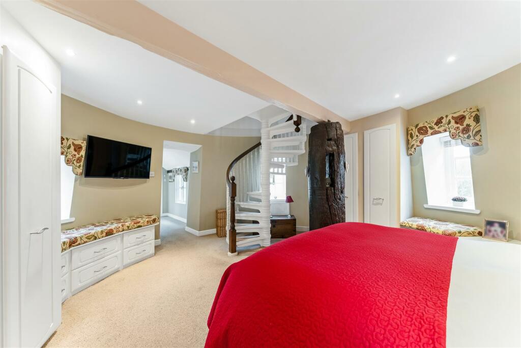 Additional property image - Gayton Mill Close, Gayton, Wirral