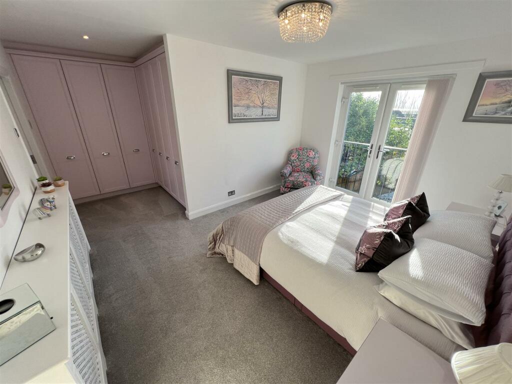 Additional property image - Gayton Road, Heswall, Wirral