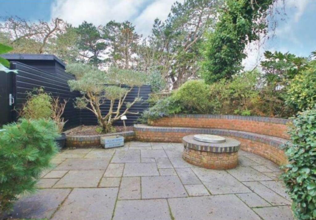Additional property image - Gayton Road, Heswall, Wirral