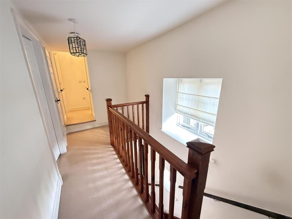 Additional property image - Lydiate Farm, The Lydiate, Heswall