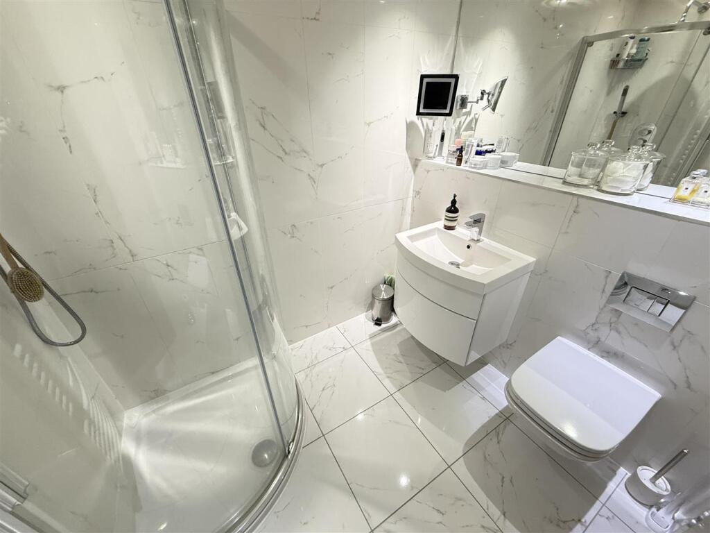 Additional property image - Little Gayton Farm, Gayton Farm Road, Heswall