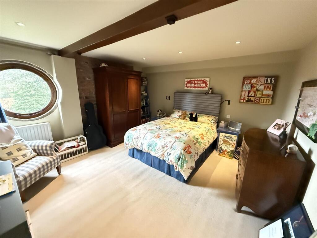 Additional property image - Little Gayton Farm, Gayton Farm Road, Heswall