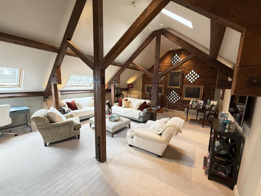 Additional property image - Little Gayton Farm, Gayton Farm Road, Heswall