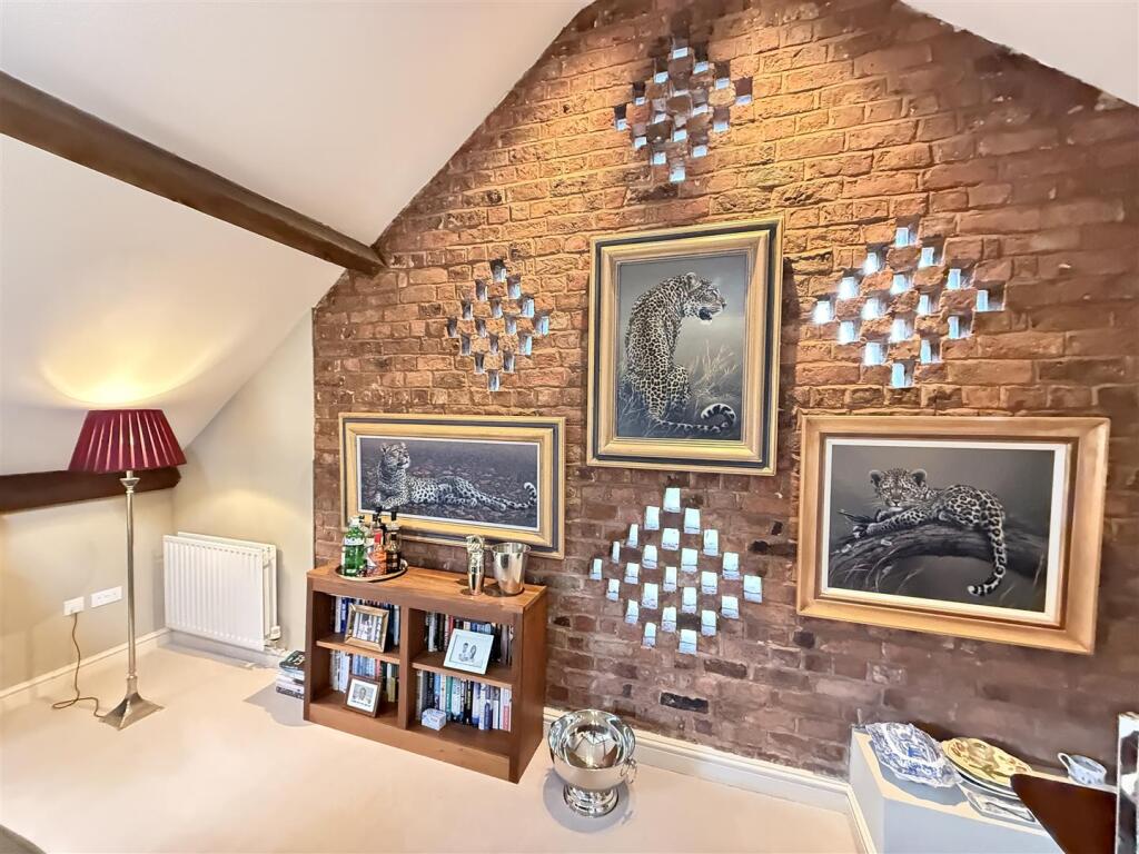 Additional property image - Little Gayton Farm, Gayton Farm Road, Heswall