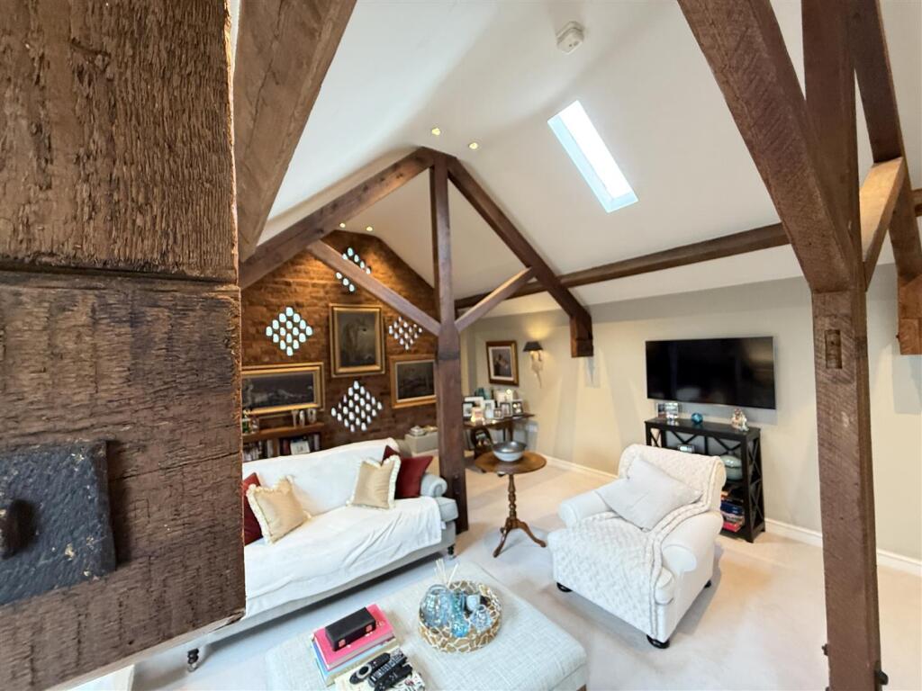 Additional property image - Little Gayton Farm, Gayton Farm Road, Heswall