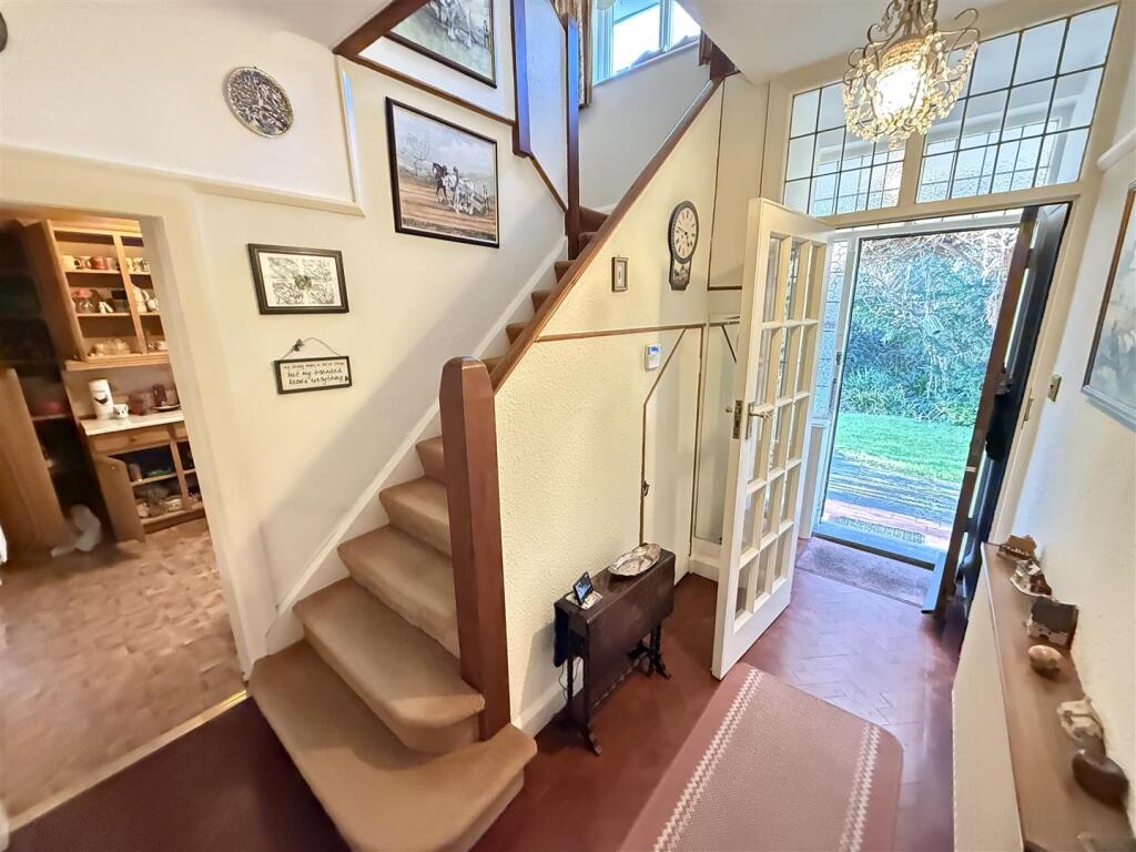 Additional property image - Kingsway, Heswall, Wirral
