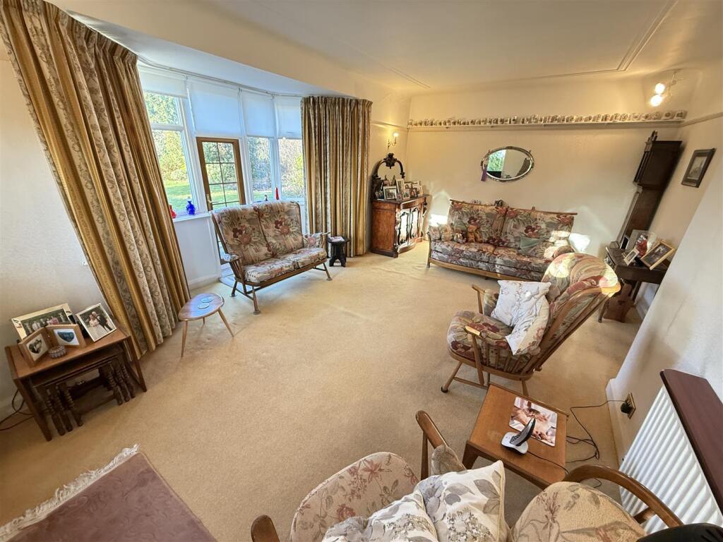 Additional property image - Kingsway, Heswall, Wirral