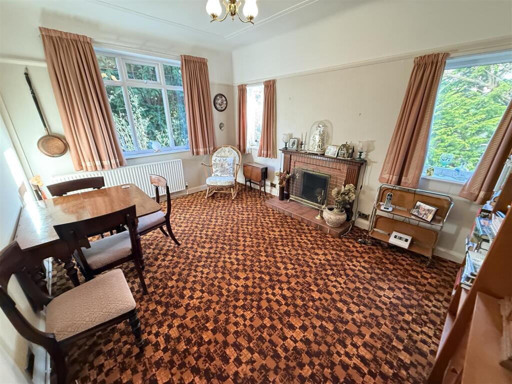 Additional property image - Kingsway, Heswall, Wirral