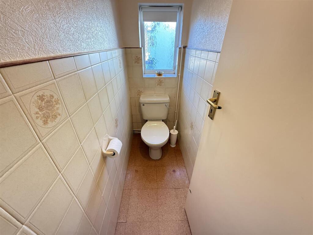 Additional property image - Kingsway, Heswall, Wirral