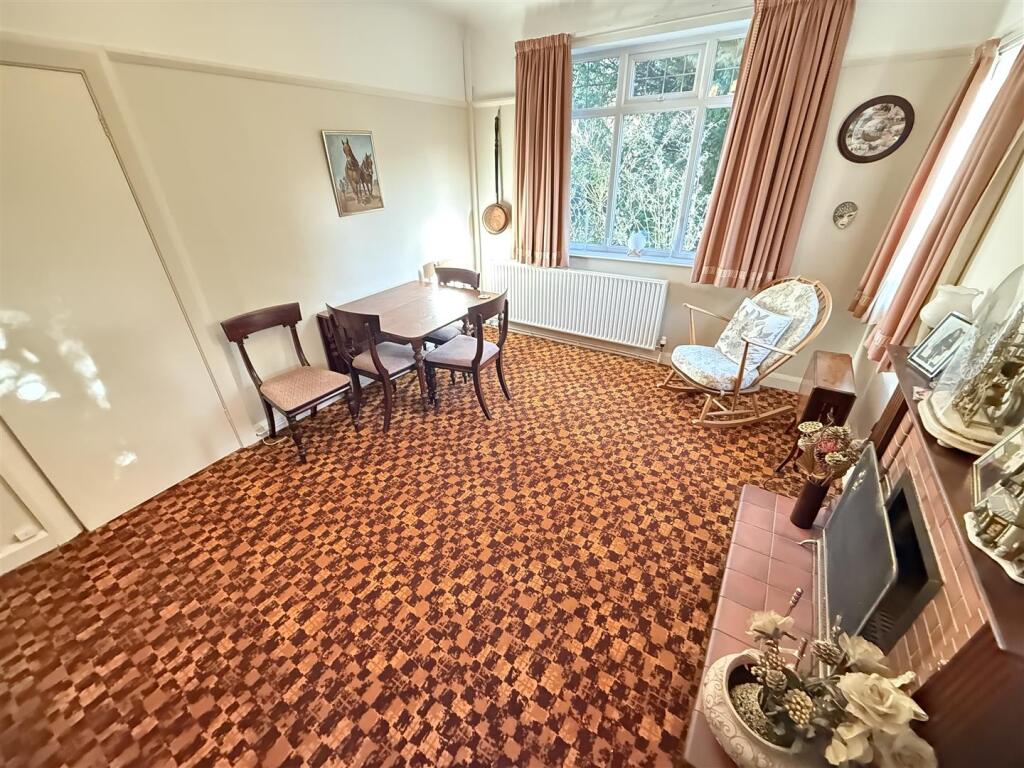 Additional property image - Kingsway, Heswall, Wirral
