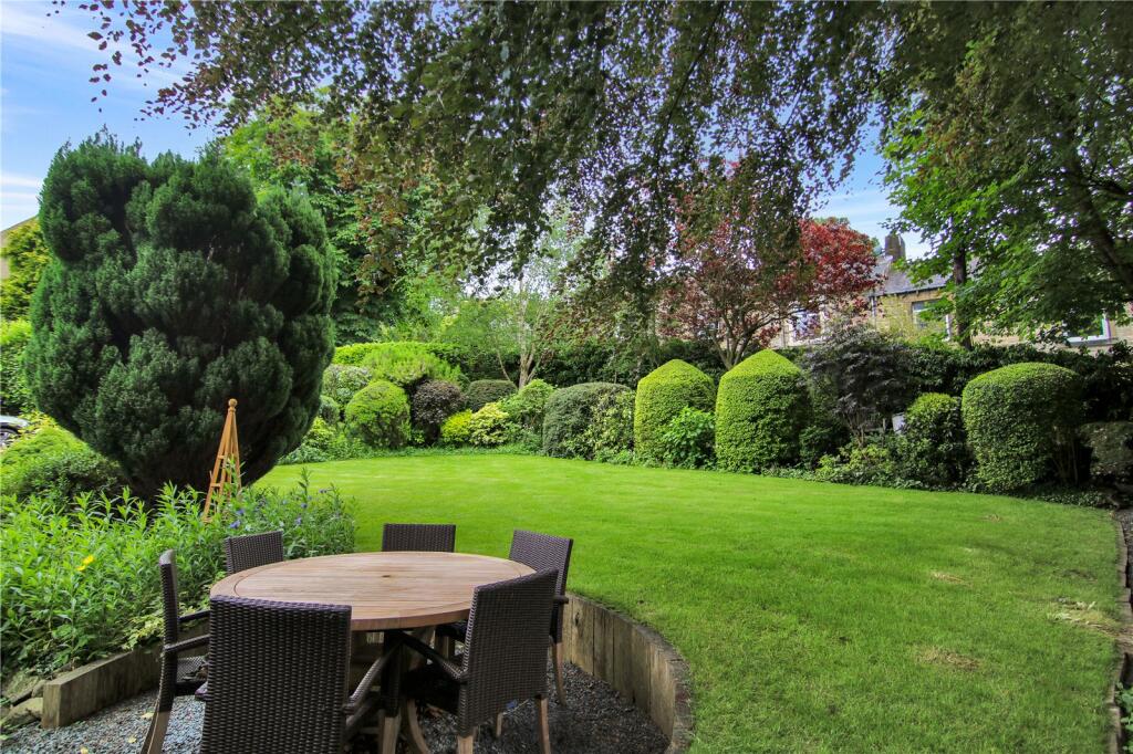 Additional property image - Falcon Cliffe, Steeton, BD20