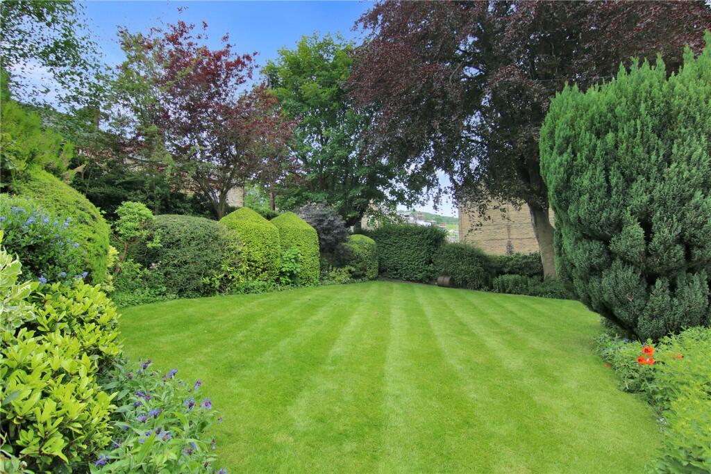 Additional property image - Falcon Cliffe, Steeton, BD20