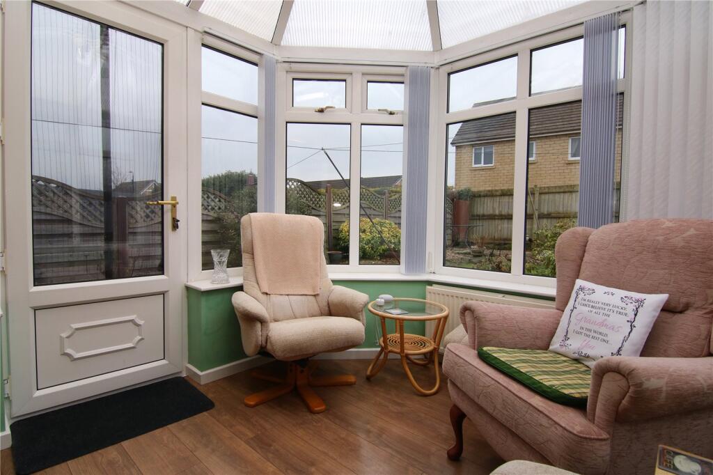 Additional property image - Currer Walk, Steeton, BD20