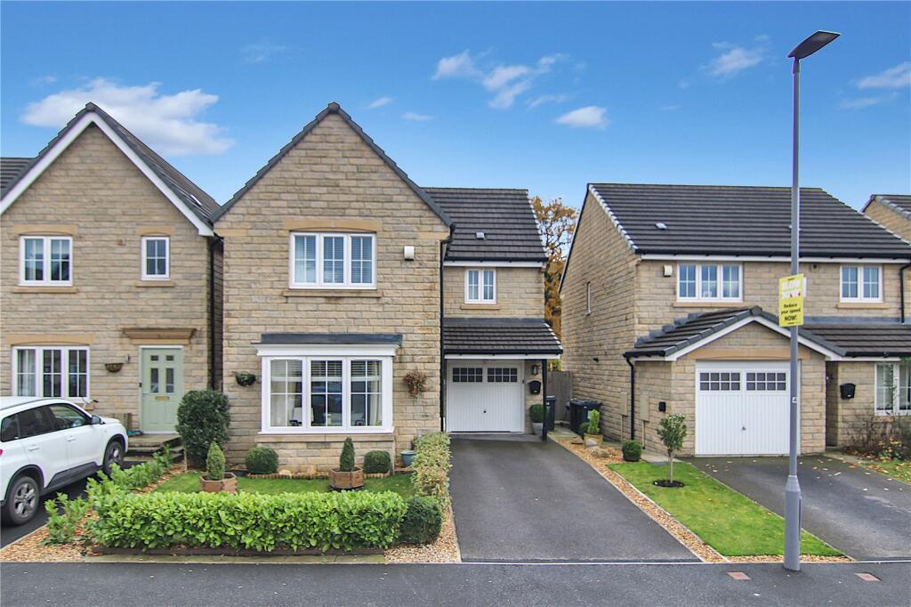 Main image of property: Grimston Street, Eastburn, BD20