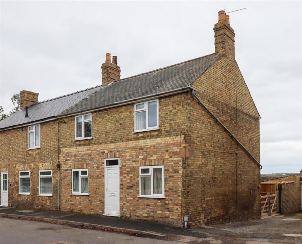 Main image of property: High Street, Sutton