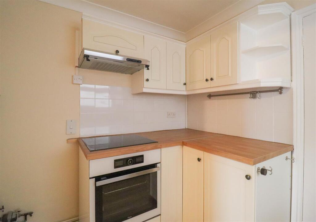 Additional property image - Stanley Road, Newmarket