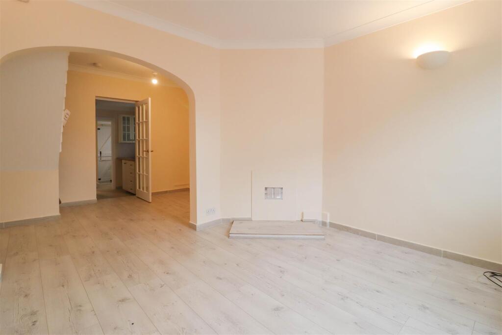 Additional property image - Stanley Road, Newmarket