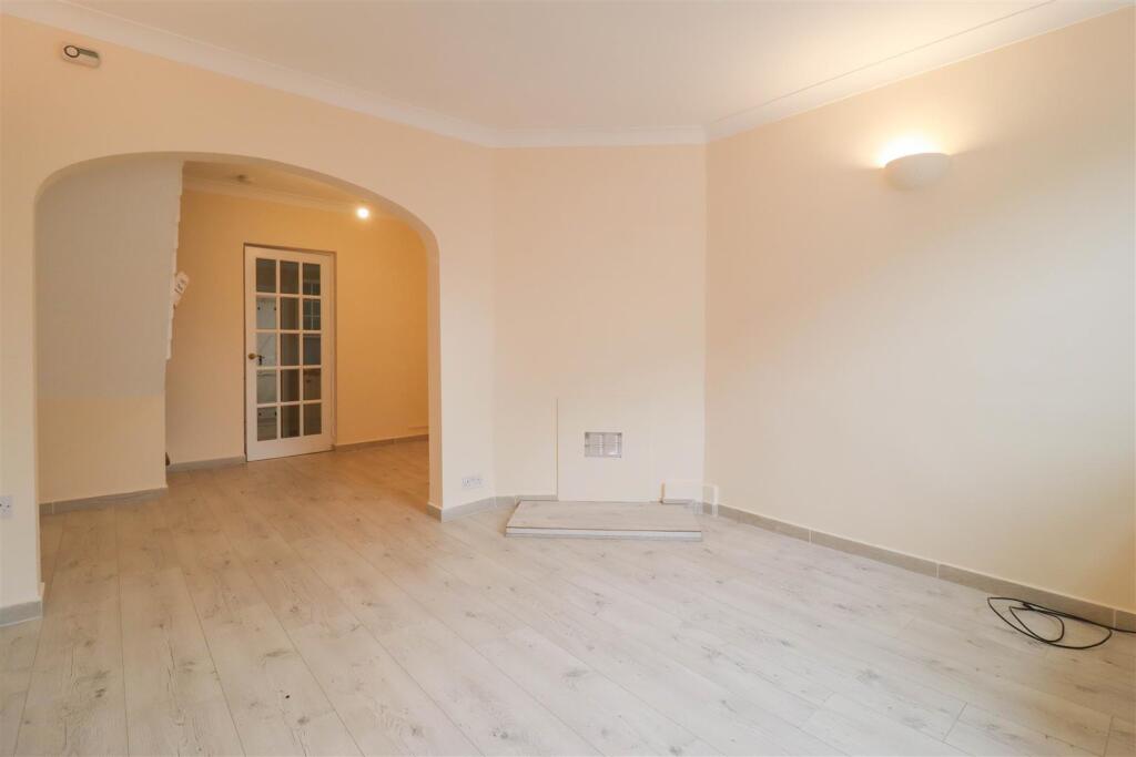Additional property image - Stanley Road, Newmarket