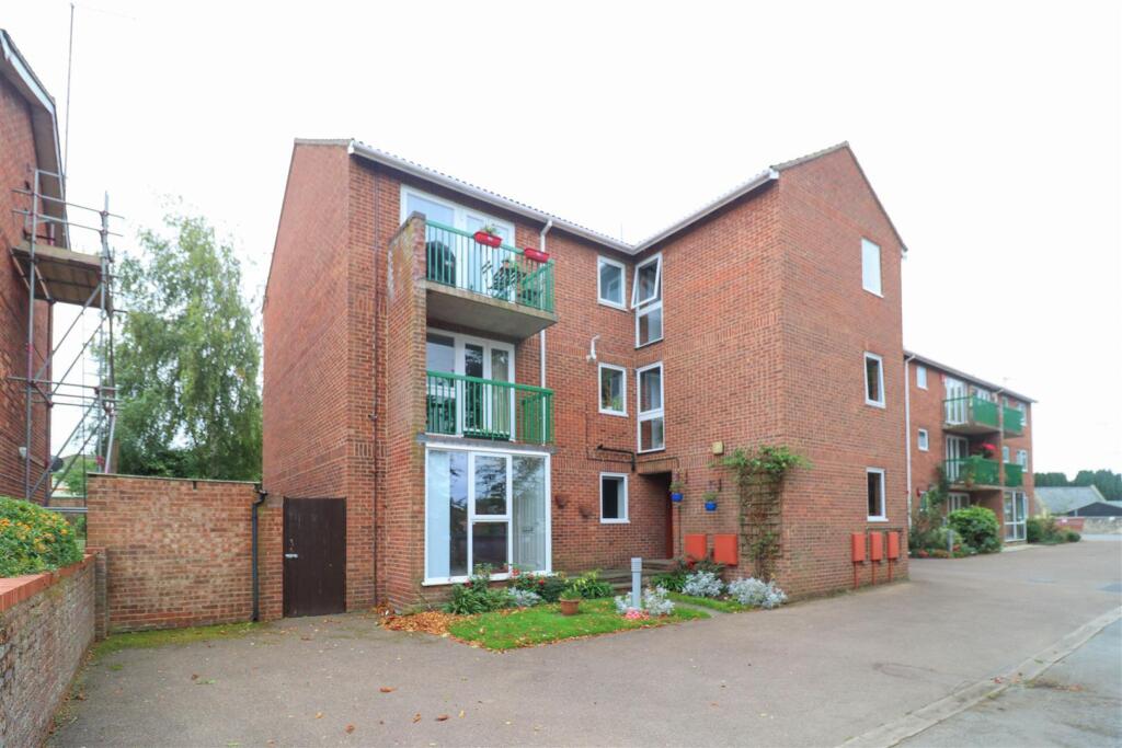 Main image of property: Fairlawns, Newmarket