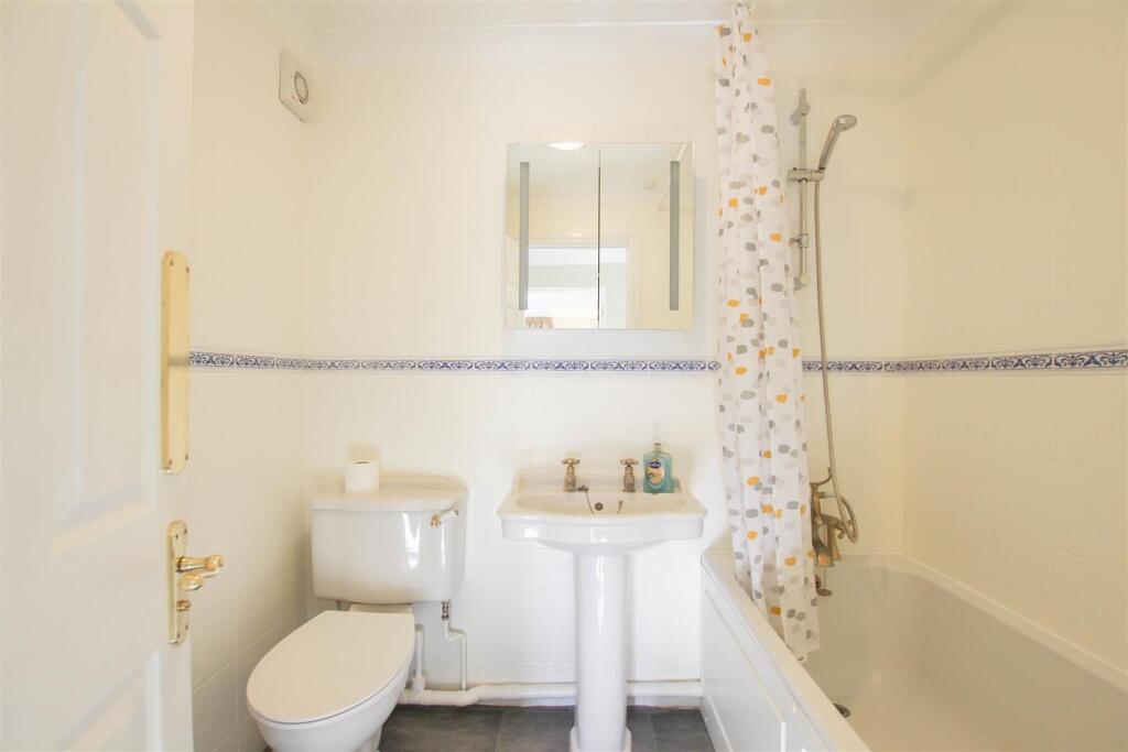 Additional property image - Stephen Neville Court, Saffron Walden
